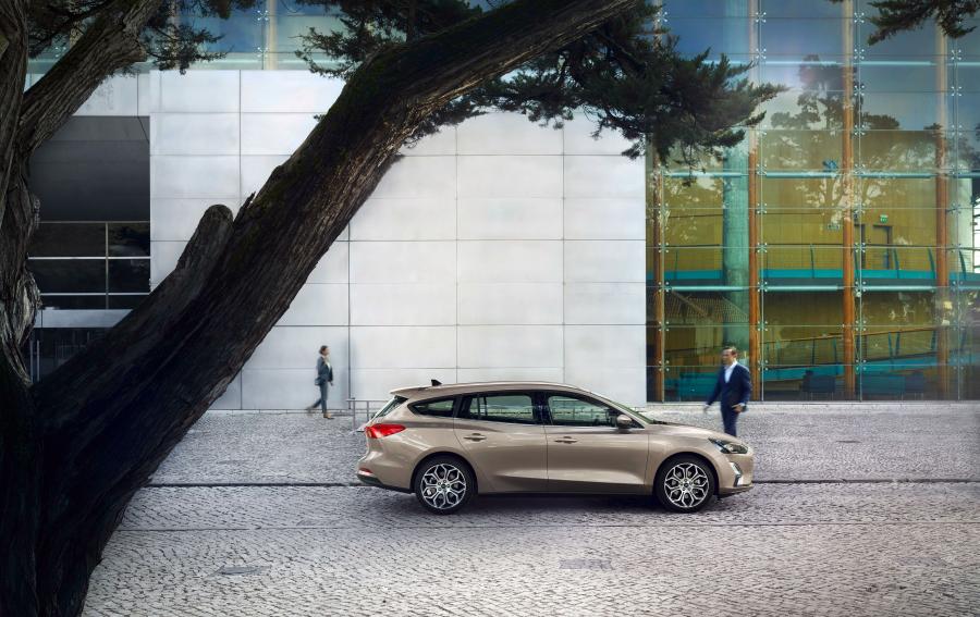  Ford Focus Titanium Turnier 2018 года  (WW) (фото 5 из 31)